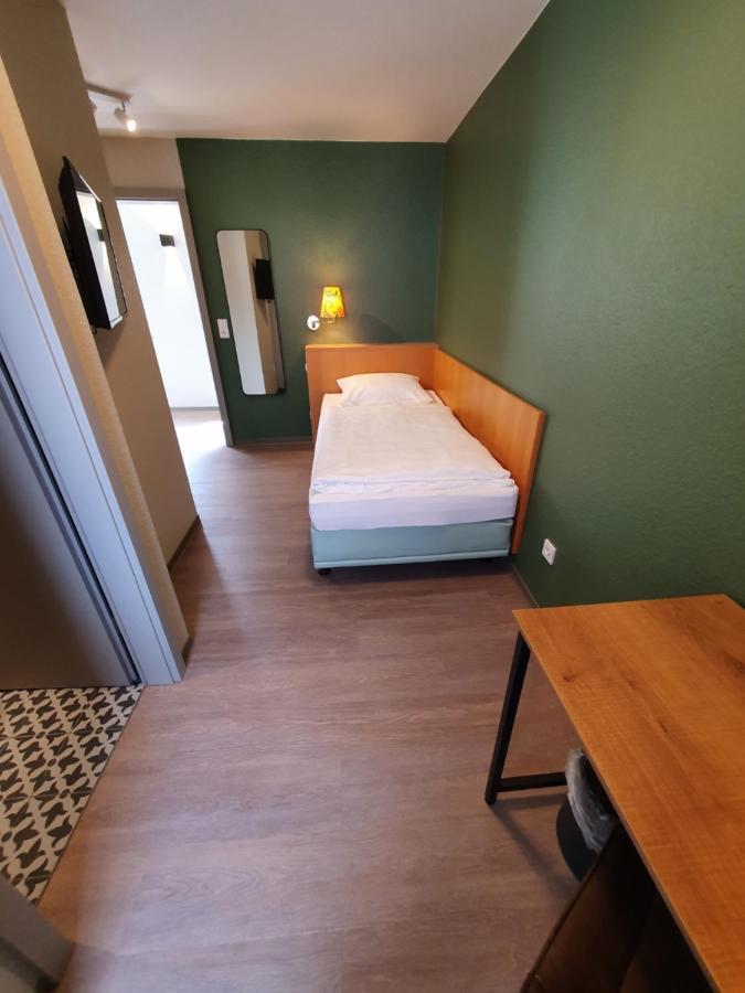 Wirtshaus & Hotel Zur Alten Brauerei Zapf Uettingen Extérieur photo