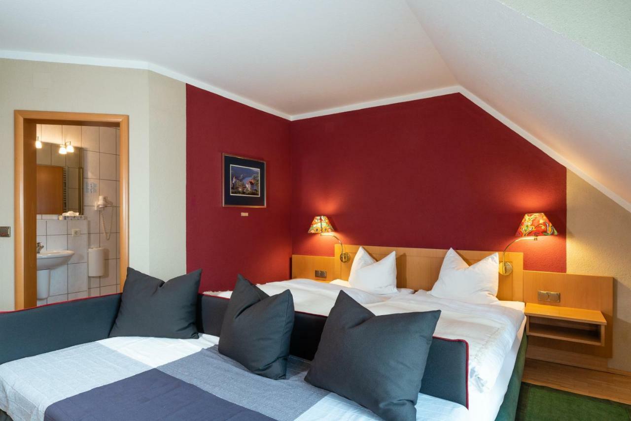 Wirtshaus & Hotel Zur Alten Brauerei Zapf Uettingen Extérieur photo
